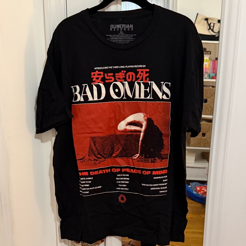 Bad Omens TDOPOM Tee (Hot Topic)